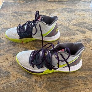 Nike Kyrie 5 "Mamba Mentality" basketball shoes Men’s 10.5